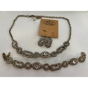 Plunder Brand Rhinestone Necklace Bracelet Earrings Set Gold Tone New